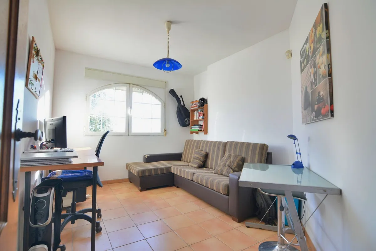 0831e725f6c428ec4f5223f663f94588