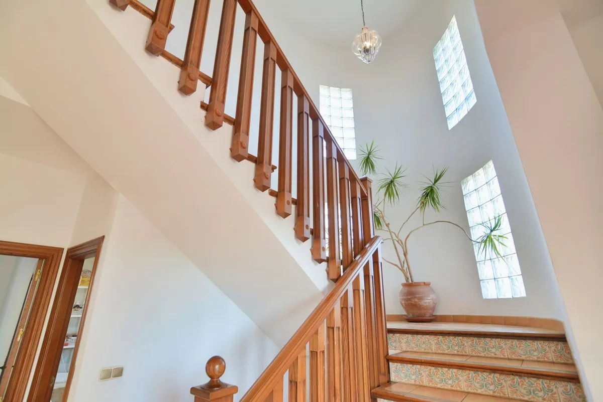 17f49f51850ae06a37f0ca9322046882