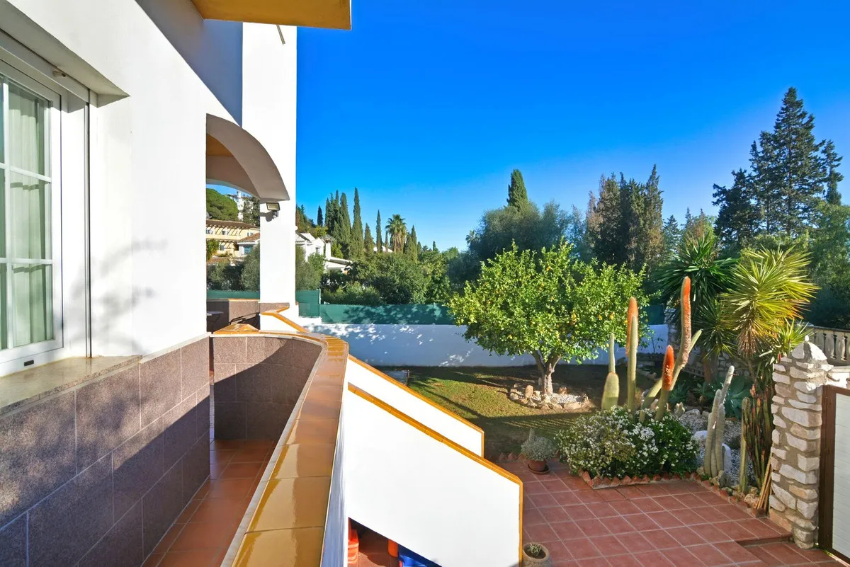 25f6802e80a8f3f30b9da36f0f9a9e0c