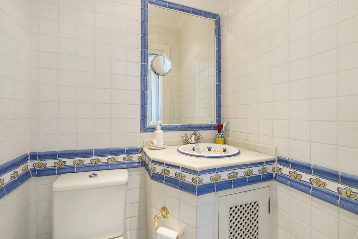 5c515858050bd6633897482fdd4abfb9