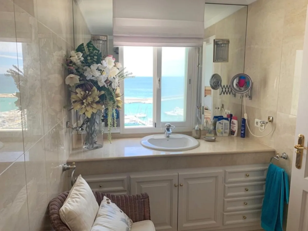 37c0d047c374e7421aaa735407db9212