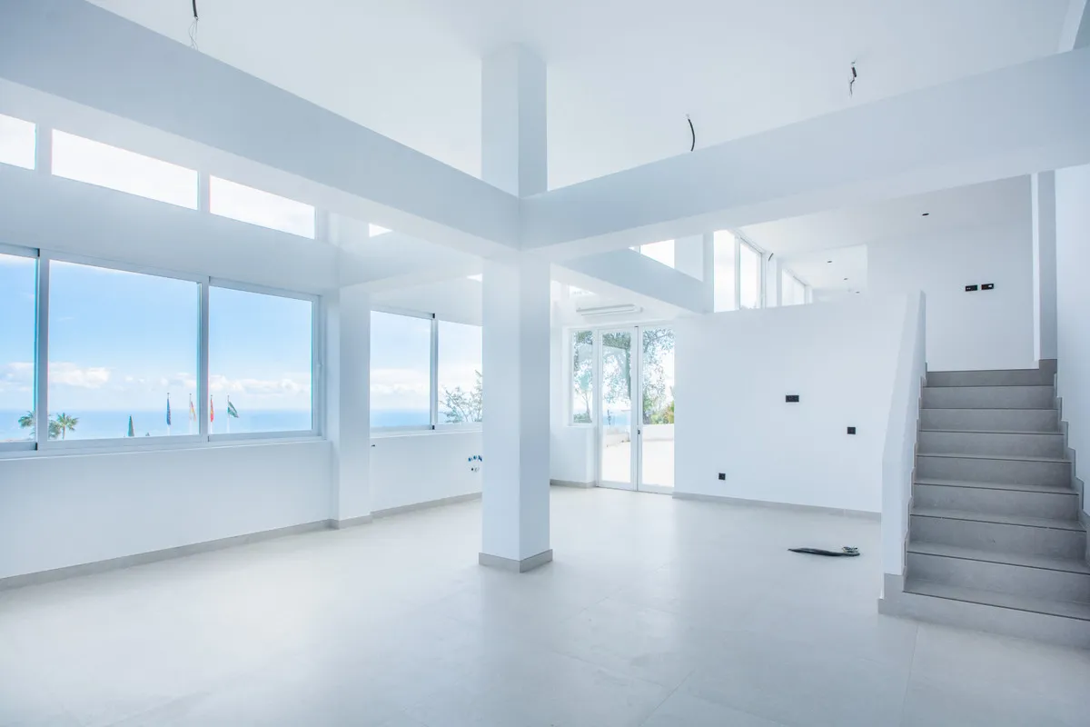 03784bb3-6b09-40f8-8bec-9c5c4b2363ab