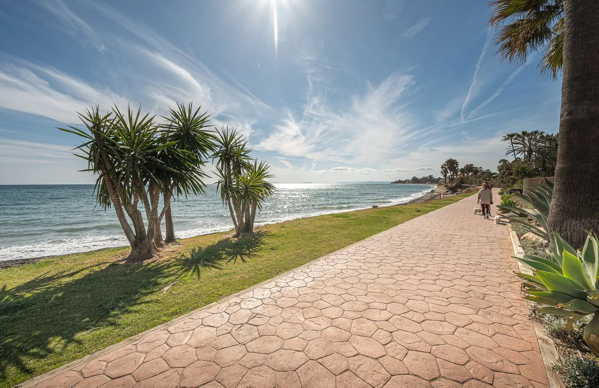 2d30dcd9-6689-4087-a376-4ec92ed2f551