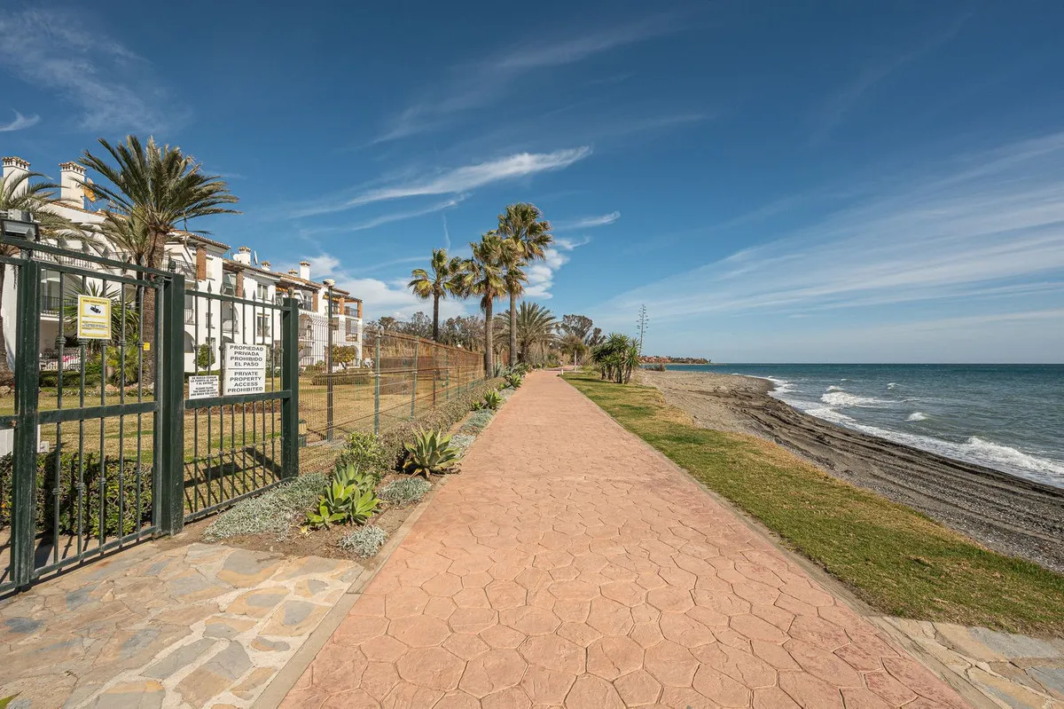 c2b4ae70-a9e4-45de-99bc-8446d657acee