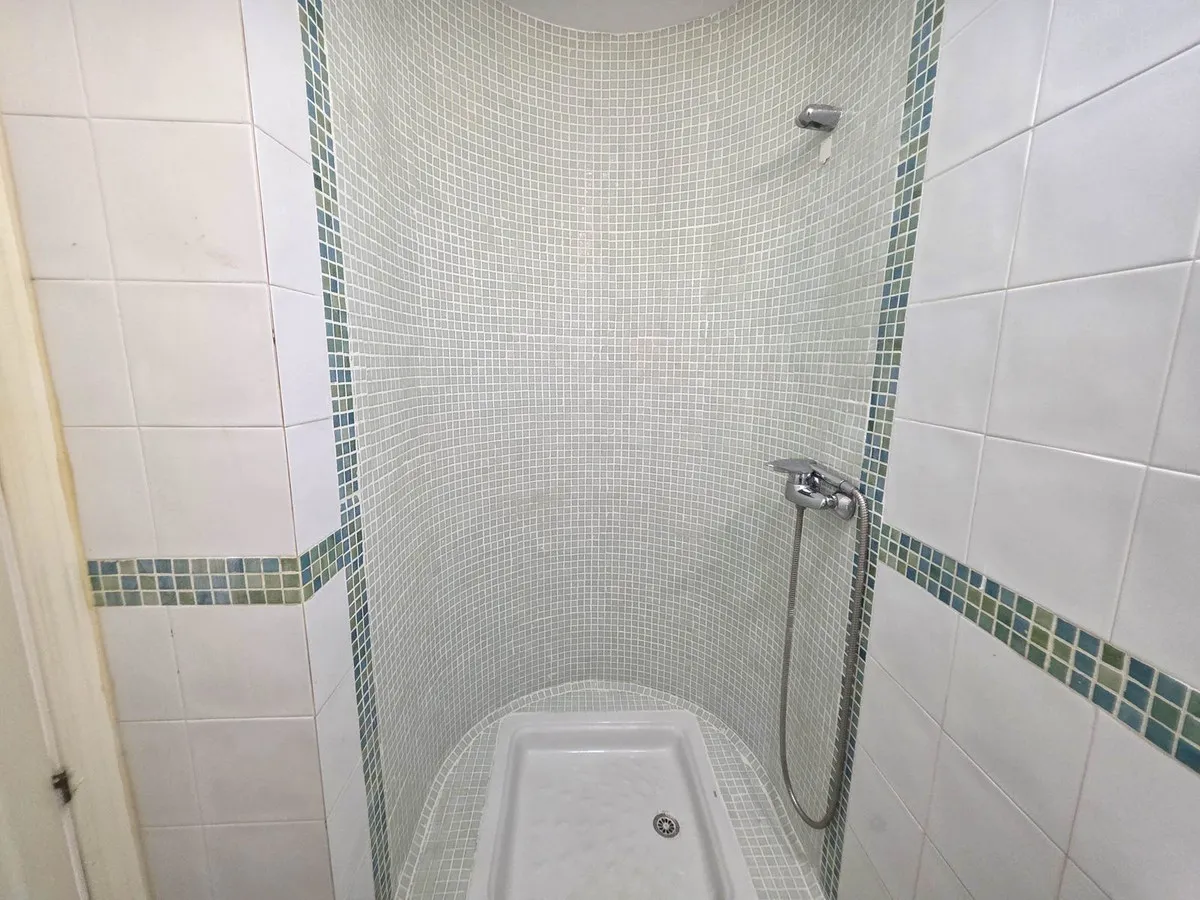 d82420da-c570-475e-8d26-43cb93417f67