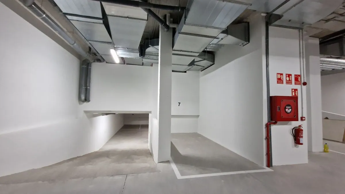 bc3d488f-61d8-4a89-90cb-28f16dd8e8f0