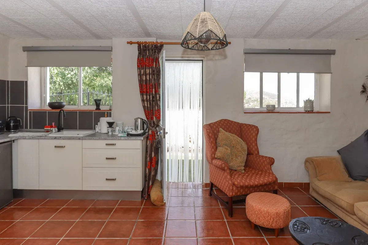 0770fd8f-d628-4c1e-b8e8-a5b47d890d4d