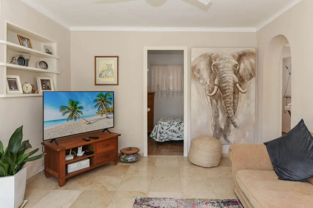 16f1b263-5807-403a-93b6-fca5bdc1a028