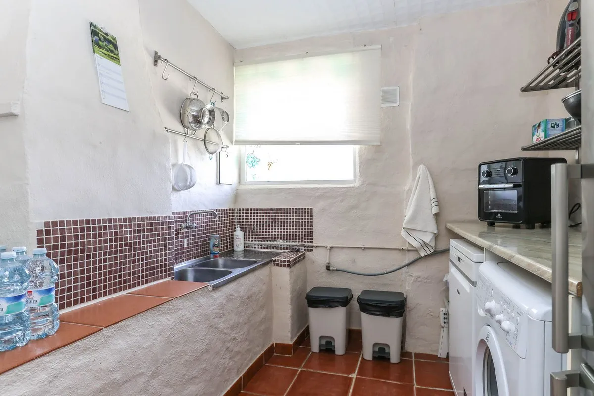 25e45697-6d34-4604-a107-c693a392ff3f