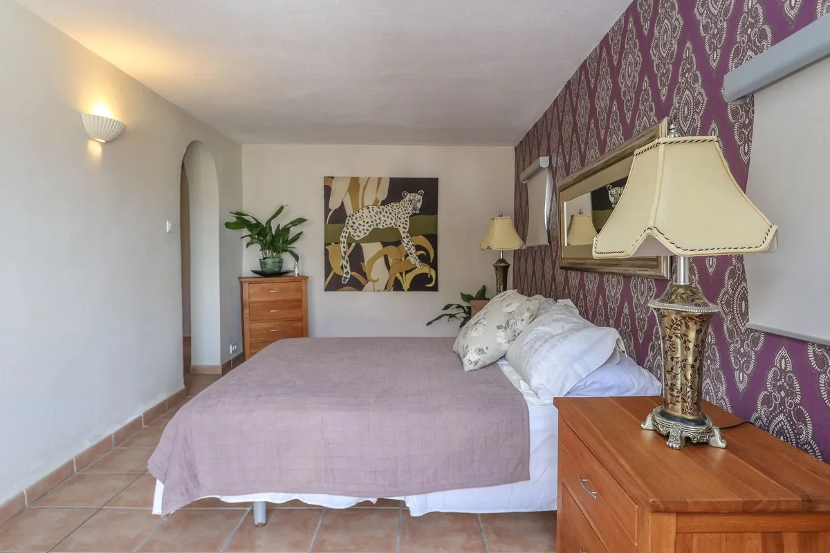 684fb581-eabf-4074-b4a1-4e7c1f95373d