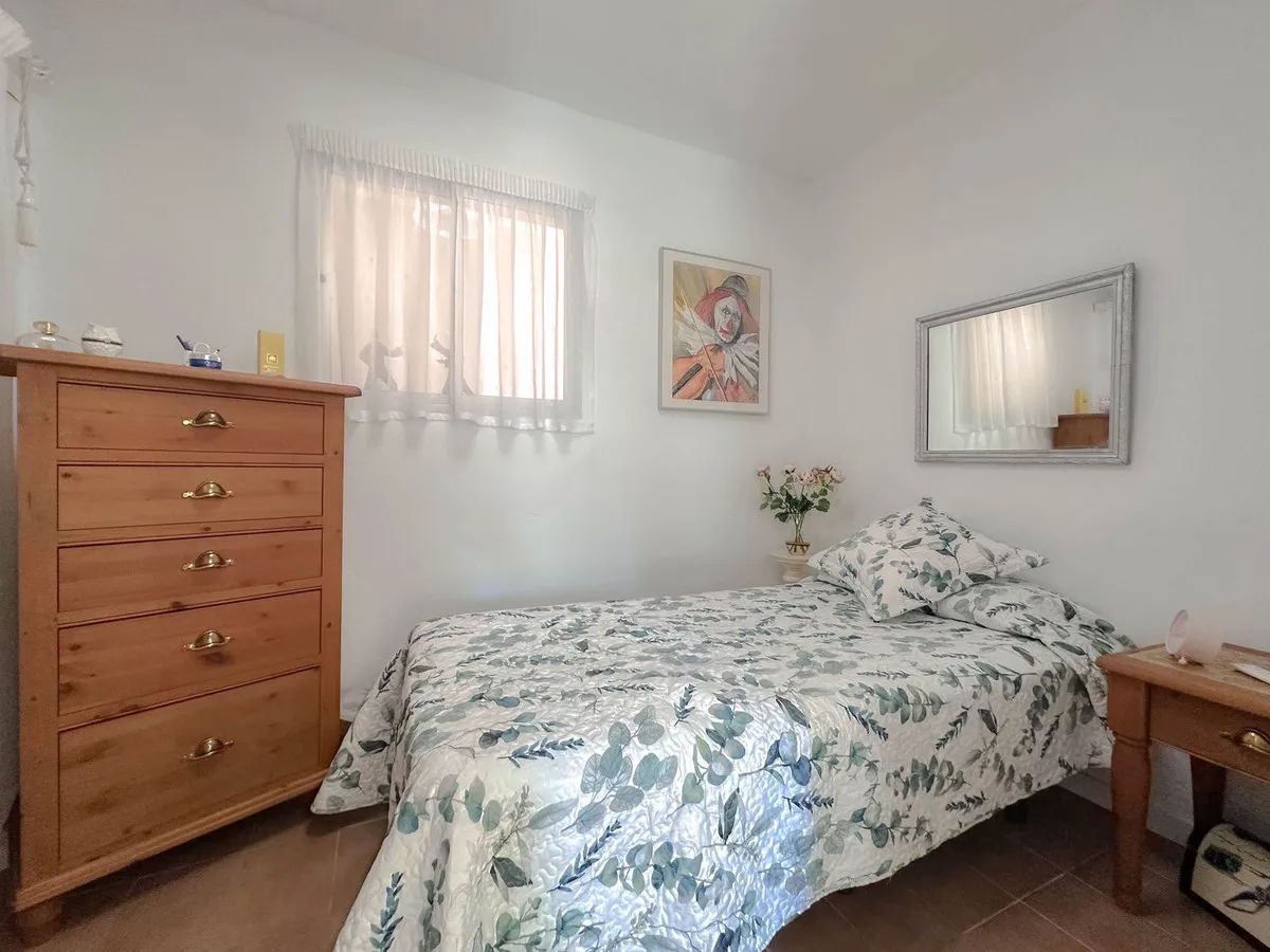 ceb7c89d-c31d-497e-8ea5-8989500b9628