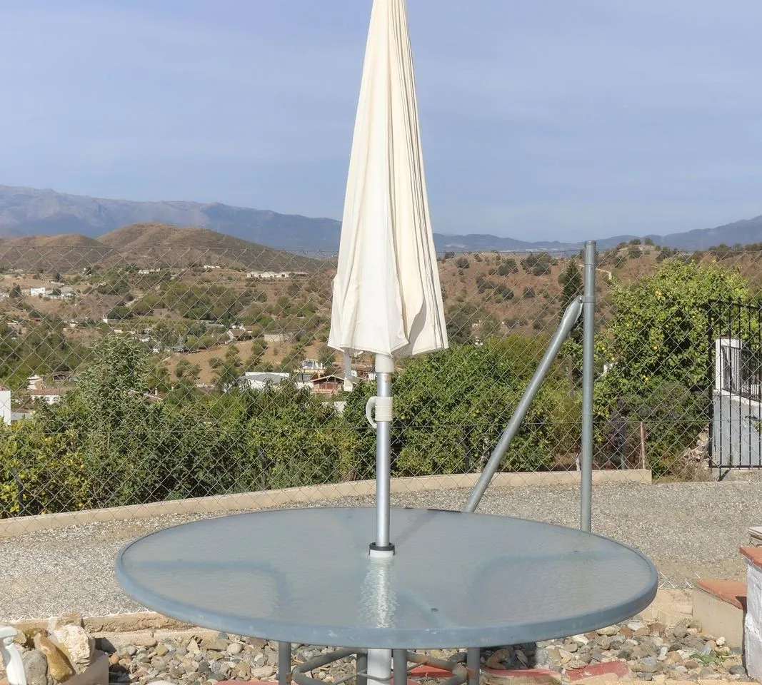 d27eb1db-267e-412e-9b84-4b805cee909c