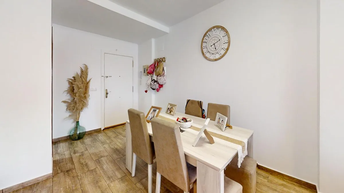 abdf64fd-3c36-4145-b038-8cc9a1707d2e