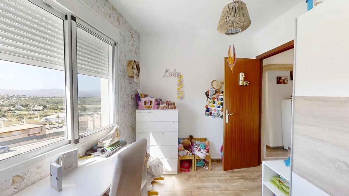 dabe7a02-d63c-492a-b105-f2c55b08d800