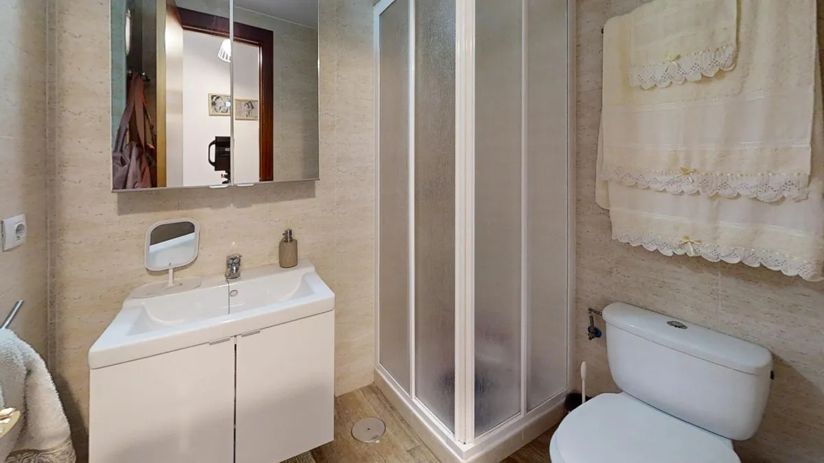 f485189b-d35b-4dcc-acd6-46edf38fcb5b