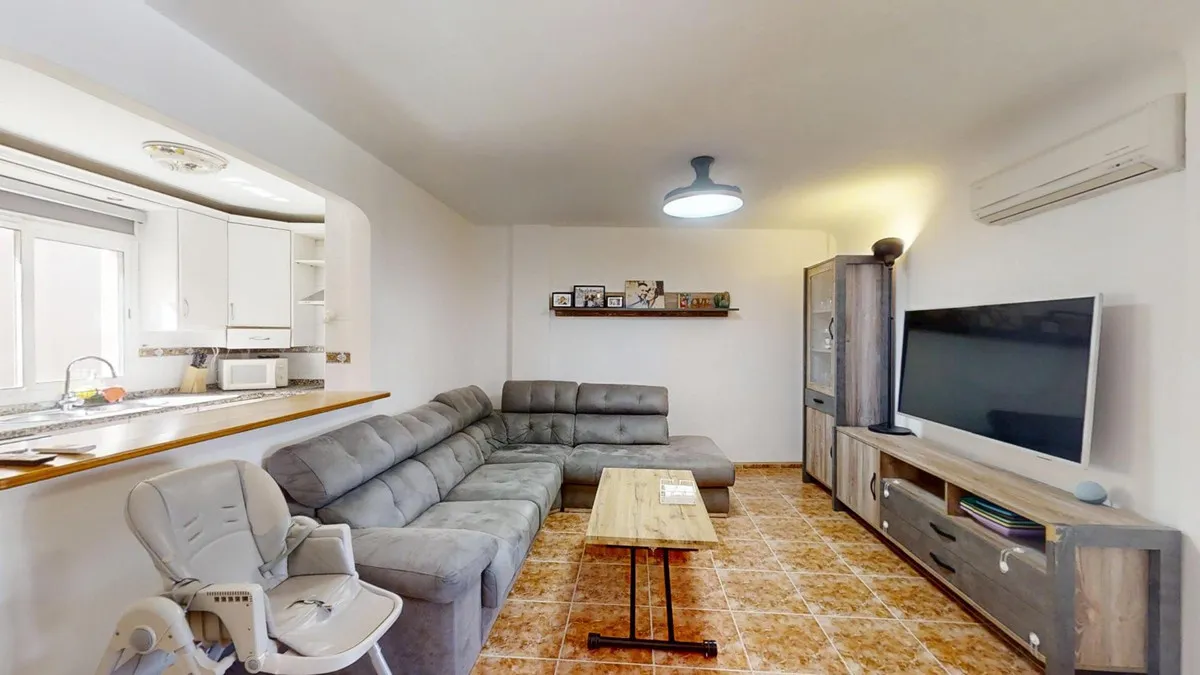 8e8d15db-d630-4988-922e-1670bd299525