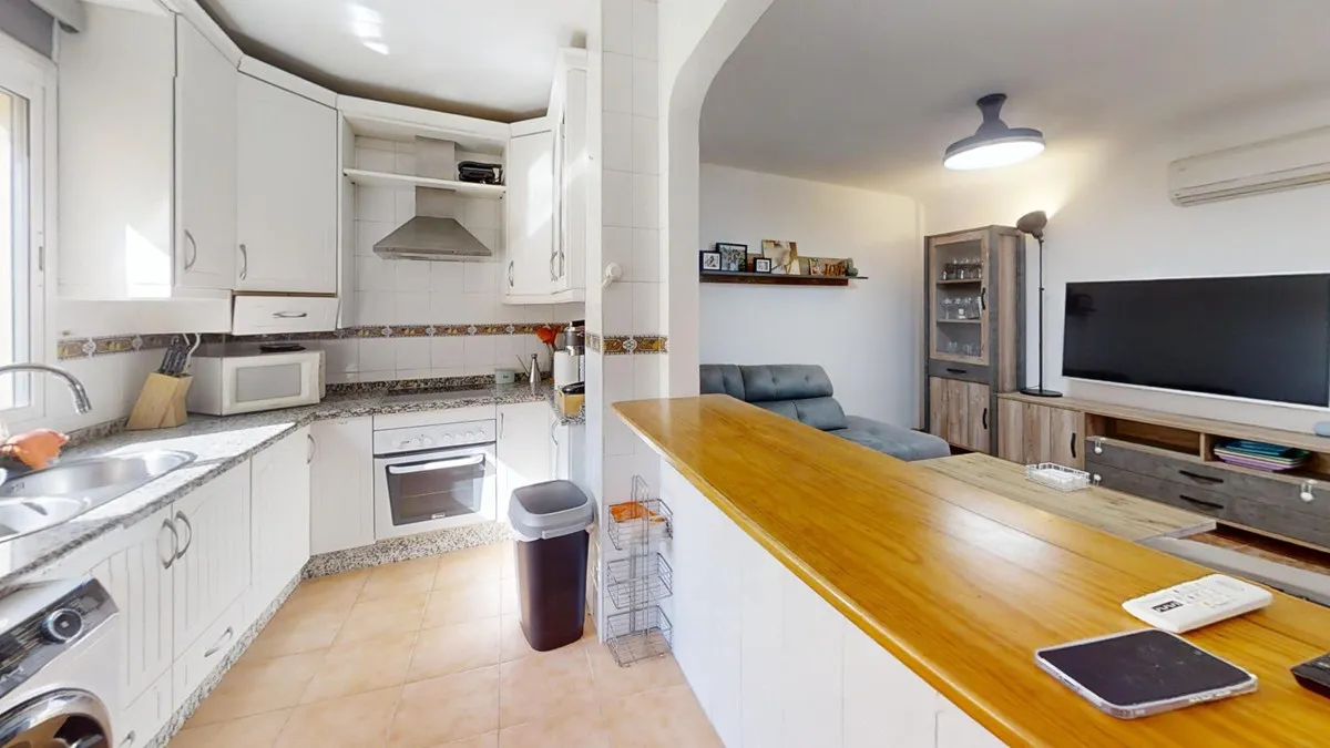 92ac9d66-b3fb-49ca-9491-a5c28976af47