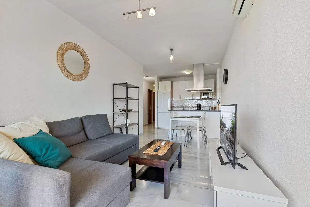 51605107-a8e3-4392-ac05-ed735ecc9452