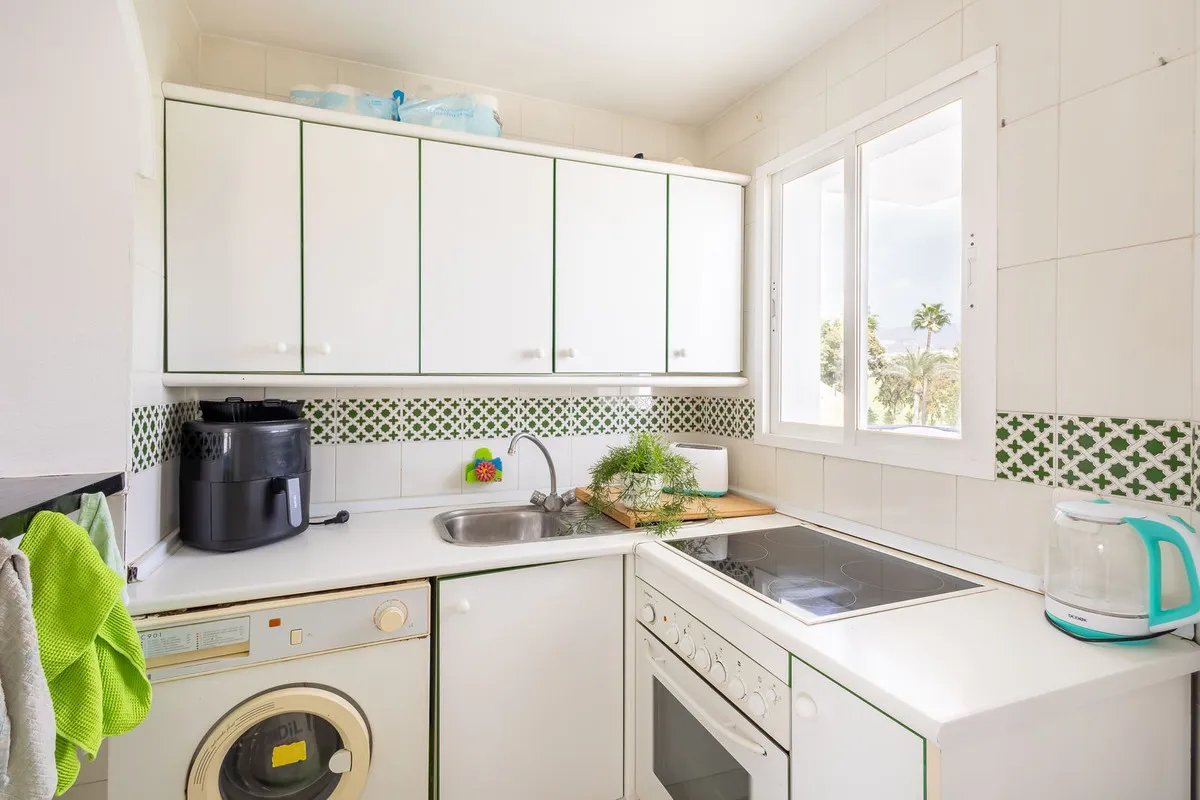 447aa300-b6f3-46e5-a3be-ed424562c679