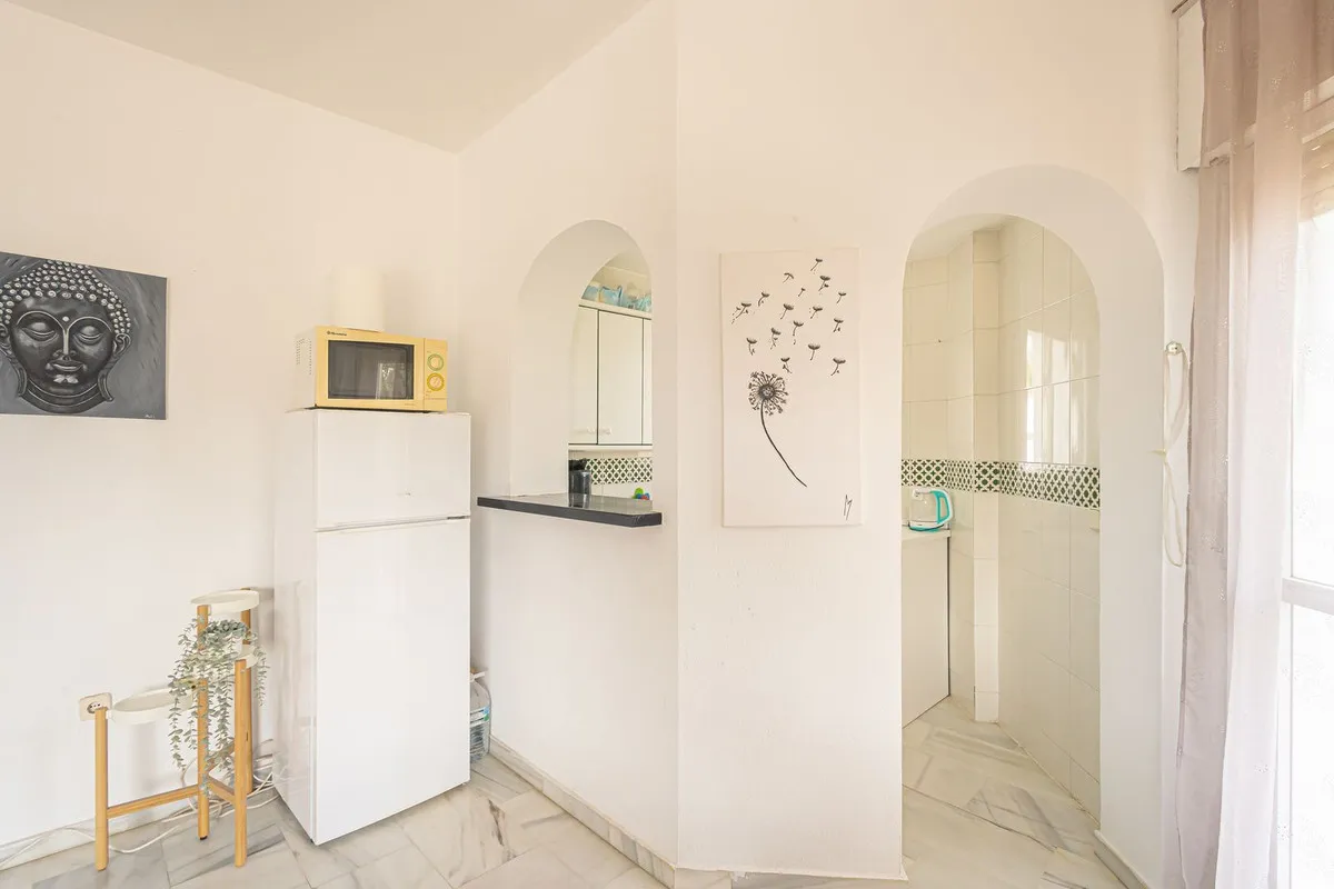 7cc016b6-6505-4769-be6d-865a0a6cc5ef