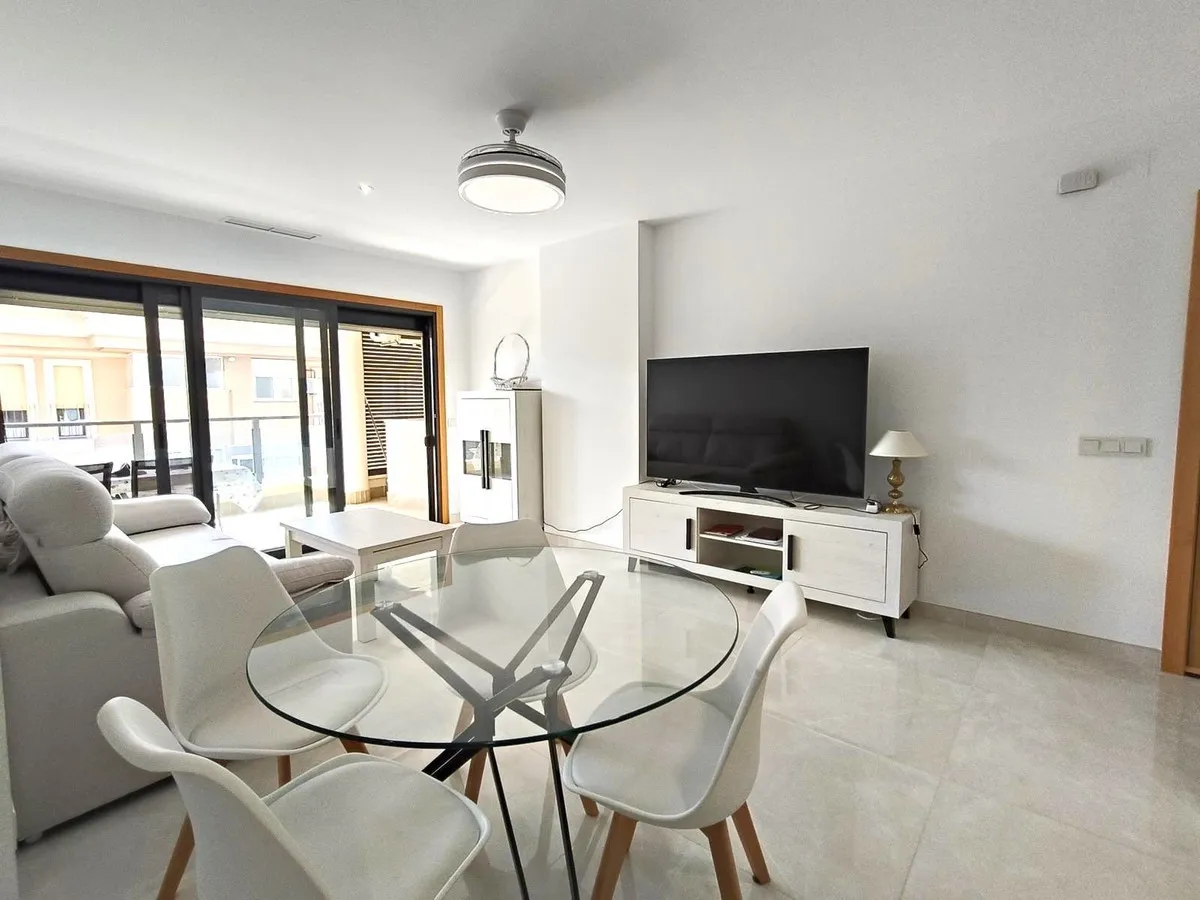 065131f3-ae3e-424e-b474-ff9208016403