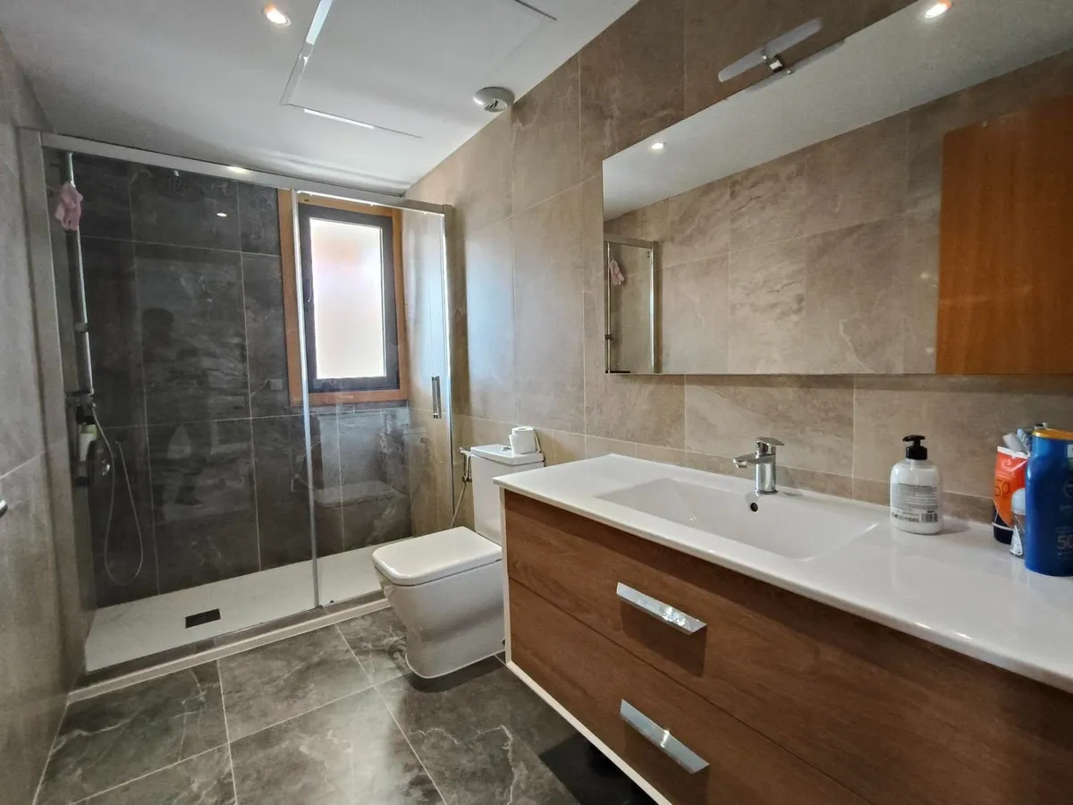 58ca72ce-7c87-463b-8f95-c03b18d16076