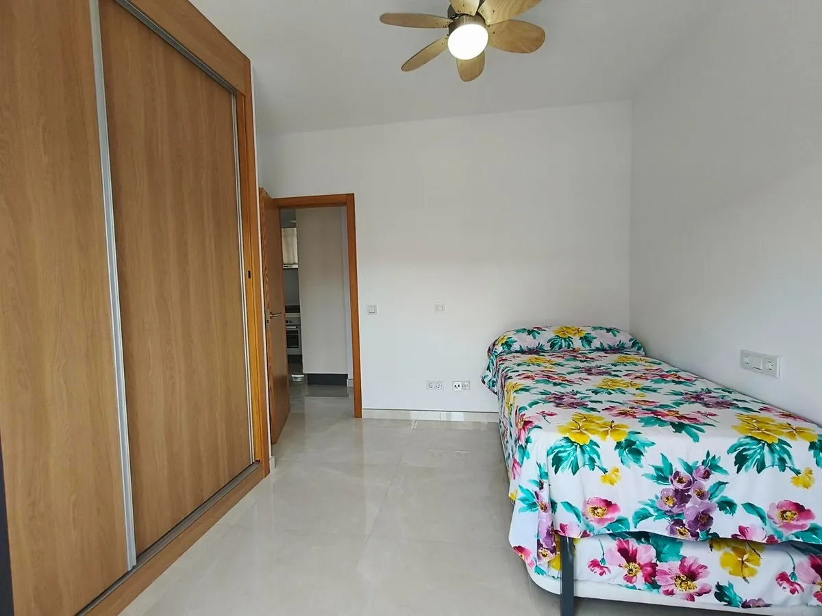 6daae2b5-83ae-4de3-bff7-f01268fe5798