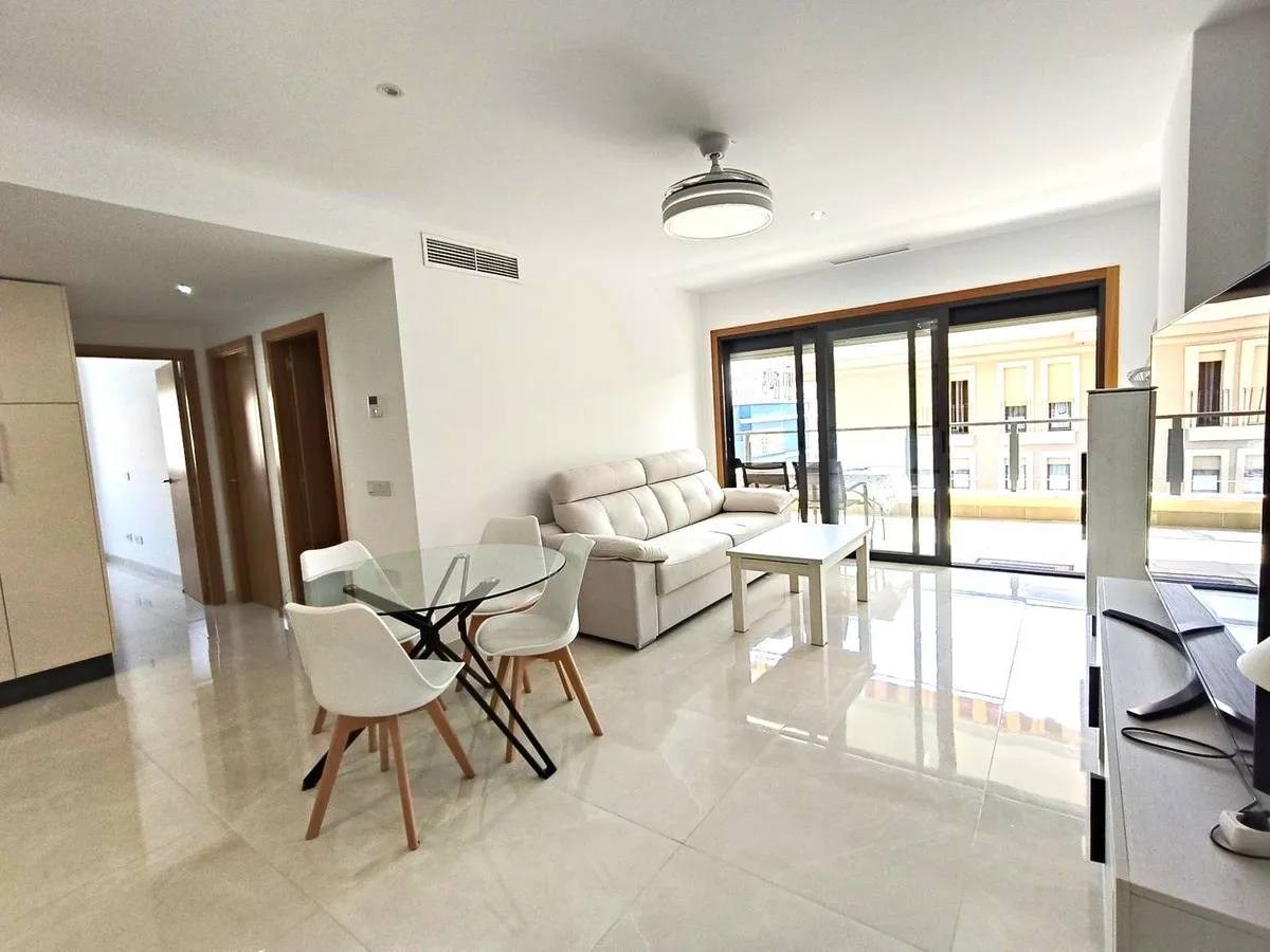 cb304576-da1d-4cef-ada5-eae7e6a3317b