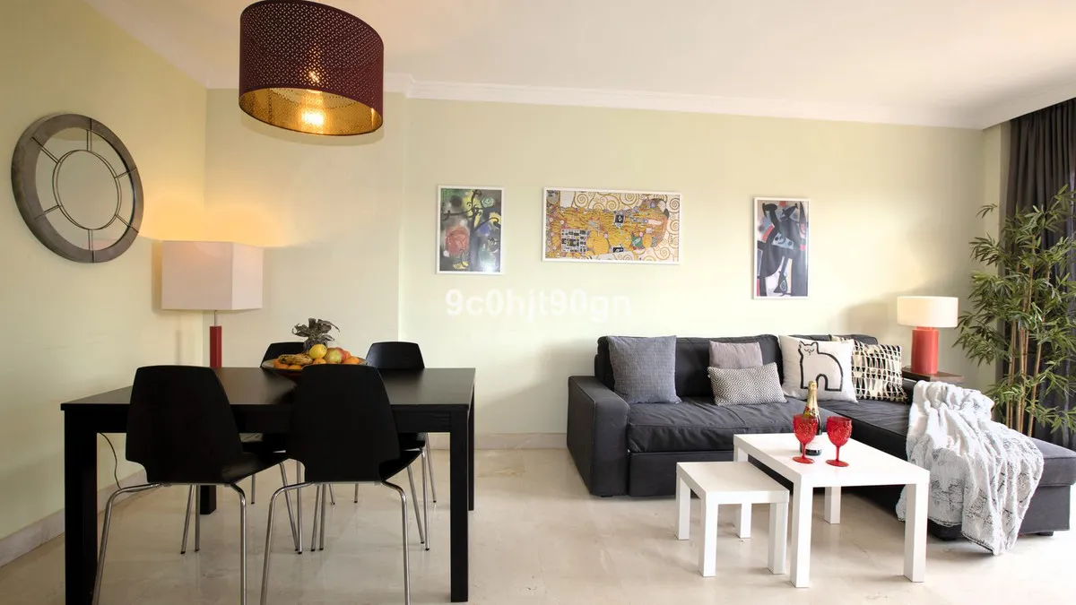 1a240c3c-9f74-4094-ba92-64a96b155679