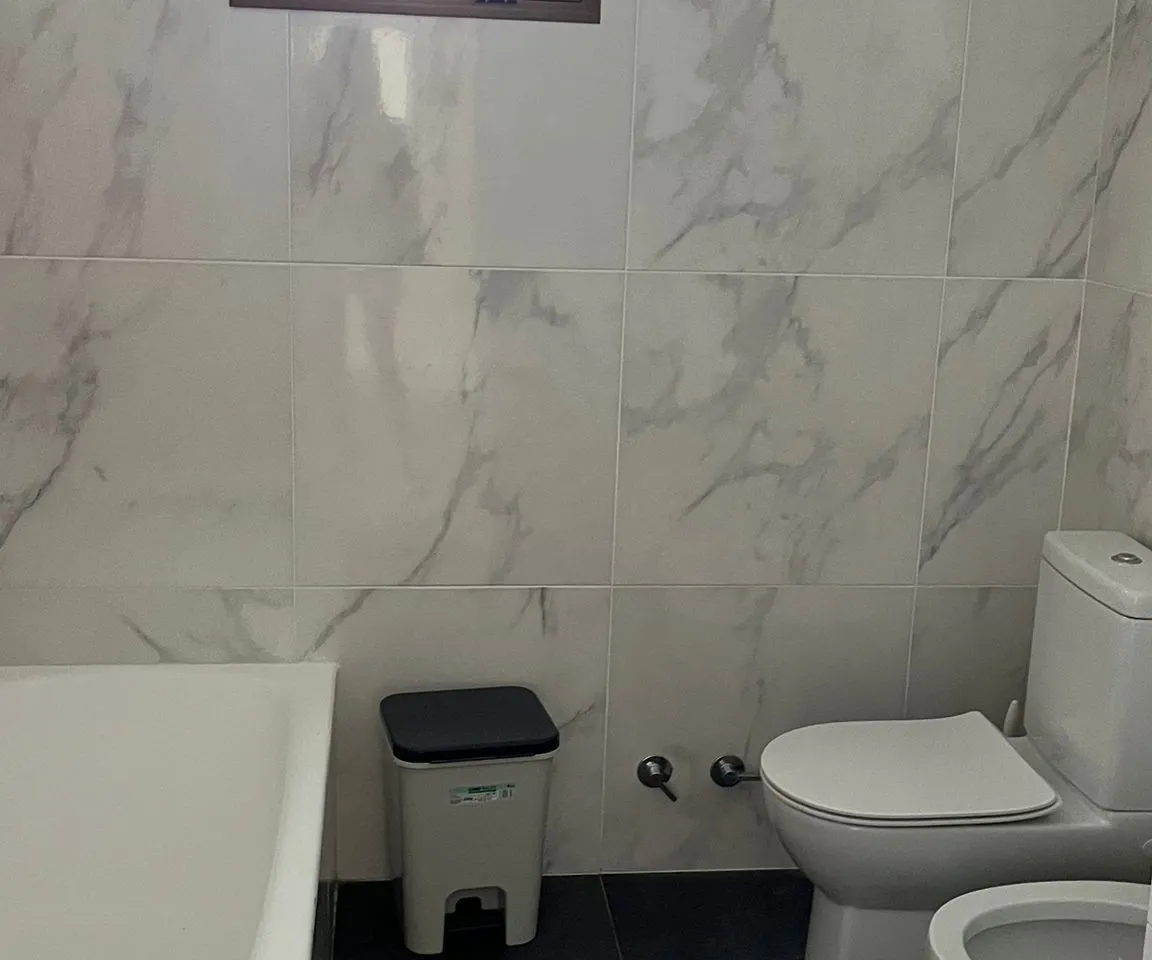 0c206143-769f-4416-9f2c-0d23408a0d9f