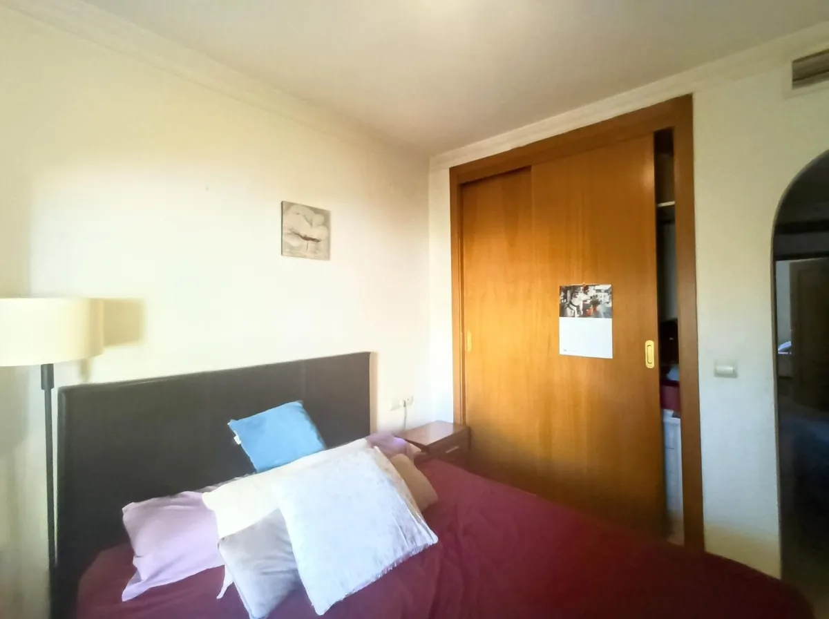 76d0cfb9-a5b3-423a-9e18-cff9749dbf9b