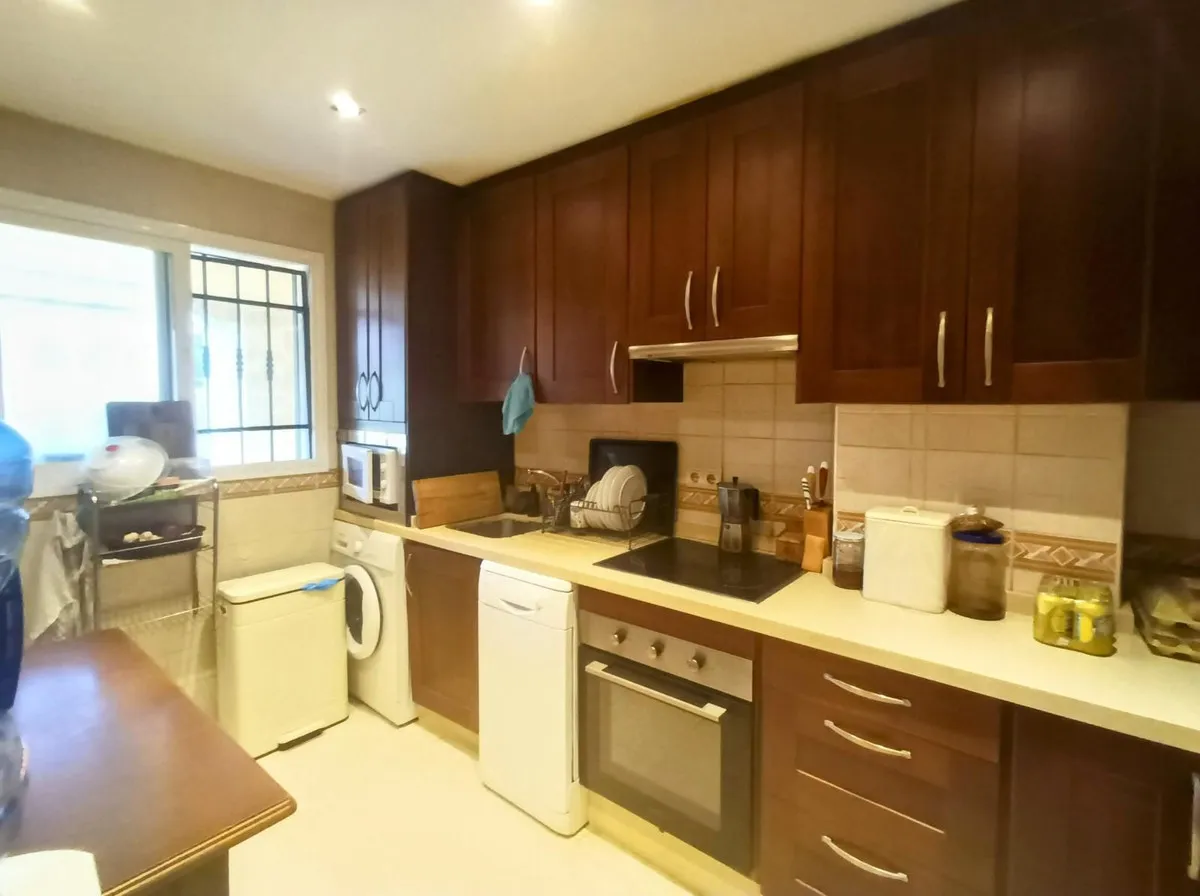 b9f56e86-d104-41b5-9e73-3d8eb6ea136d