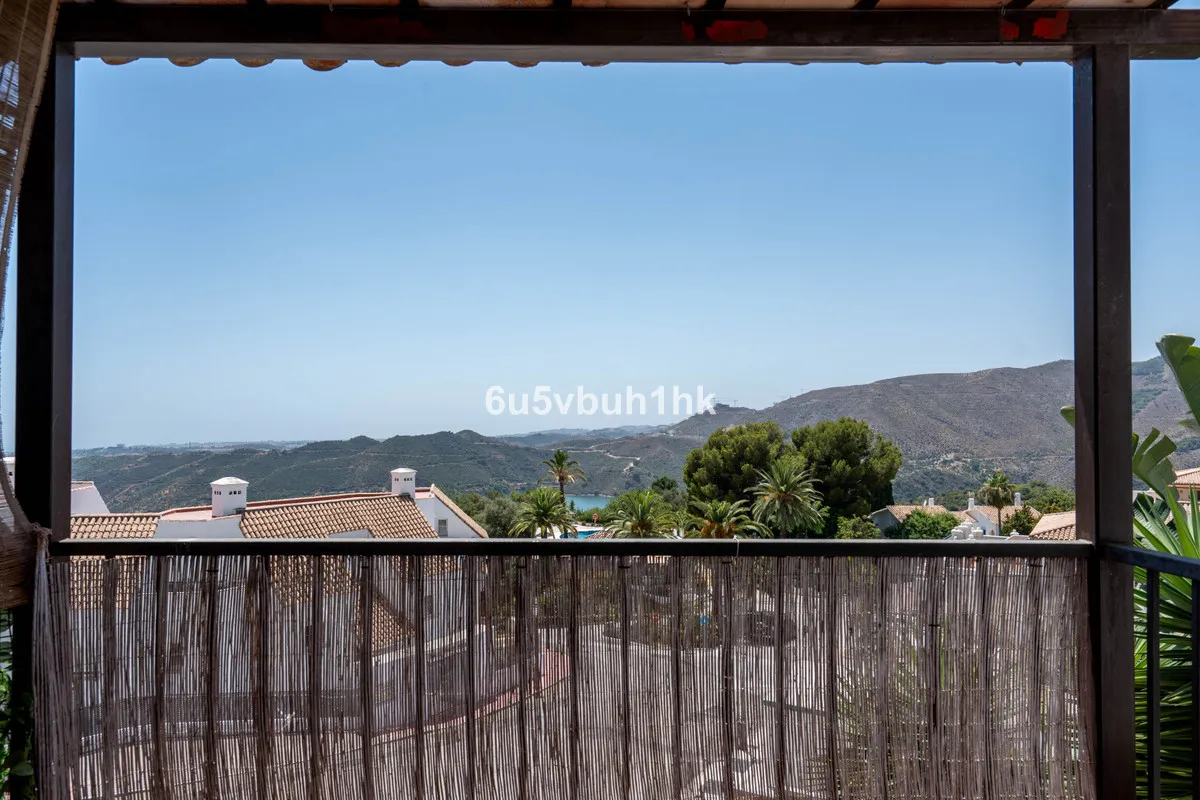 21aee174-c877-4631-b047-d01771791bba