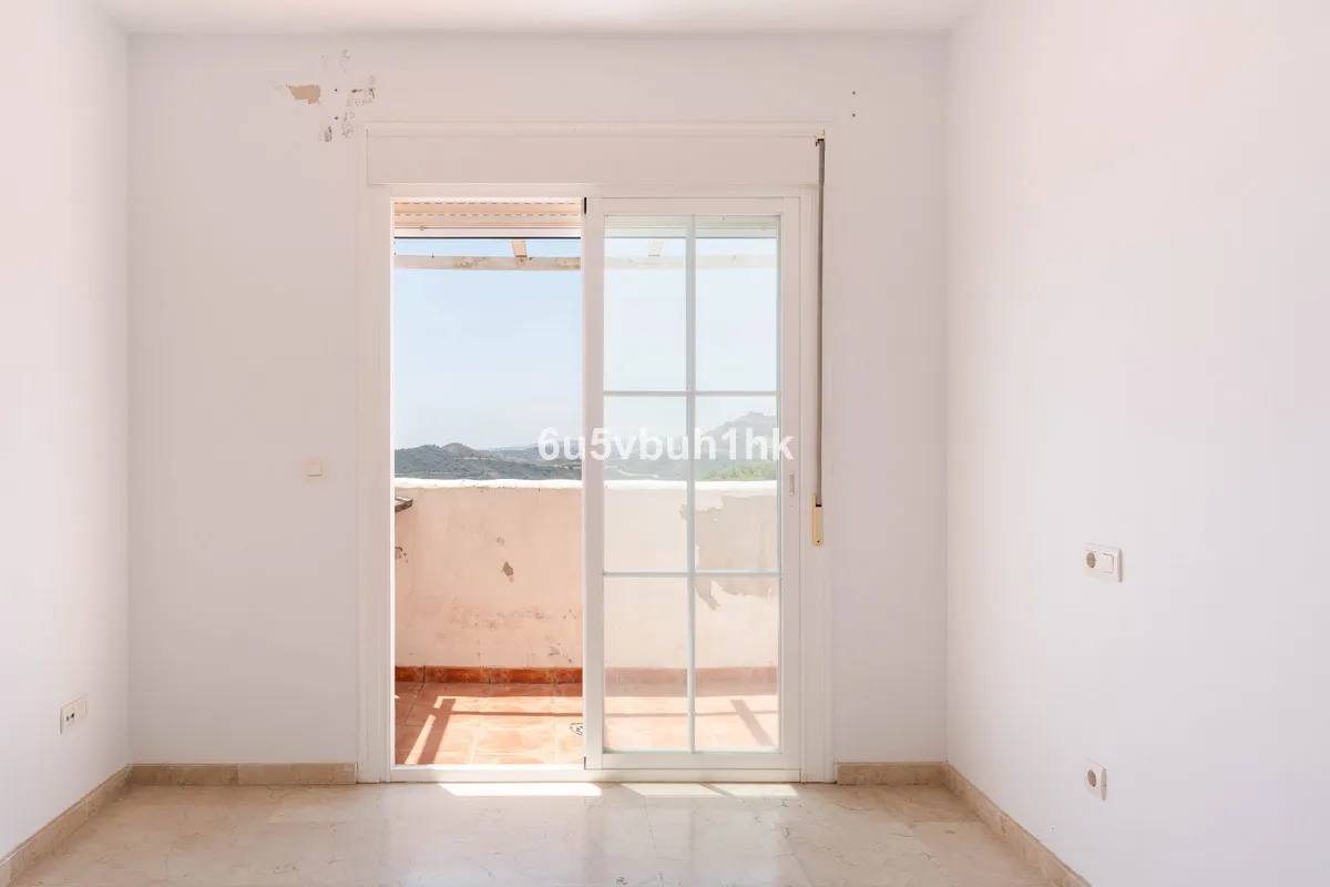 4e4f4a86-e4de-484b-9142-a57c8ddf153e