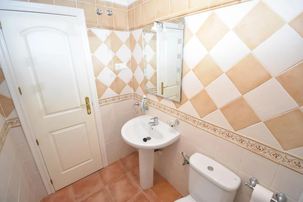 eea16ecd-34b9-4154-81ea-8e8a2bc8f752