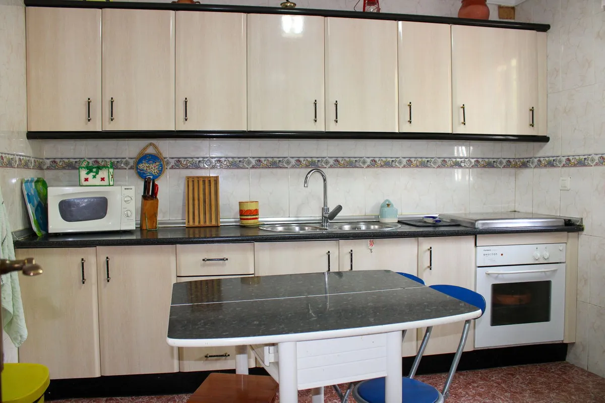 54f6b209-bbb4-4eaa-b01f-4045bdd80d7d