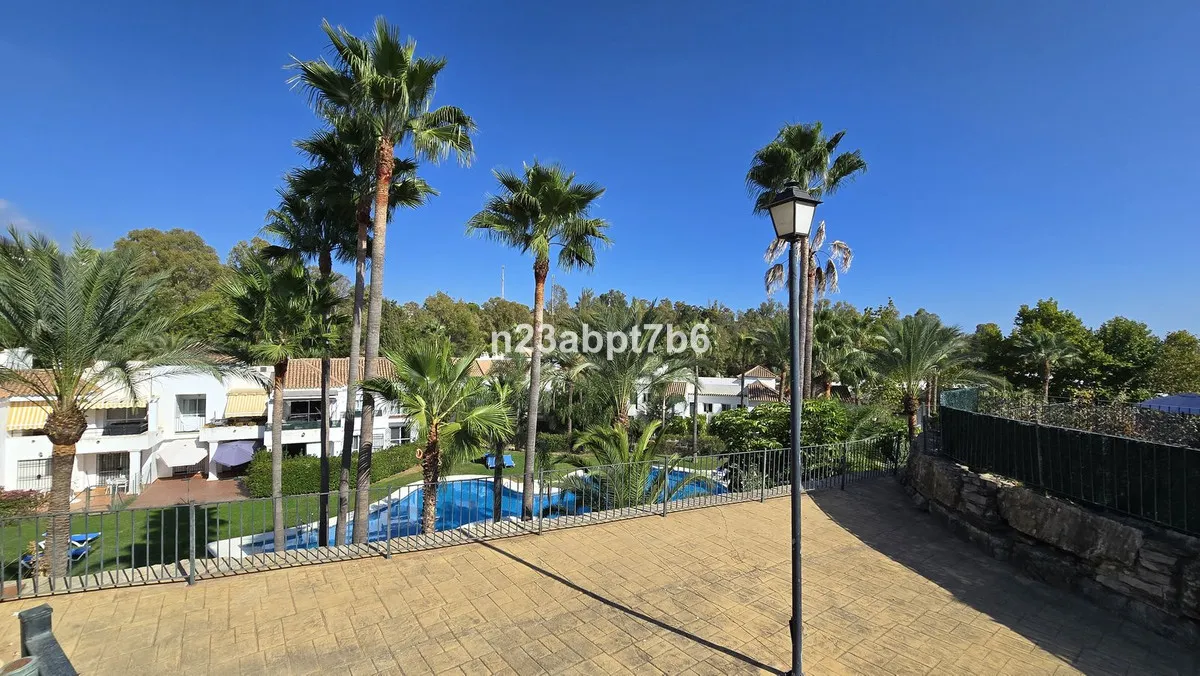 548b6970-a50b-45e7-a051-1154972dce42