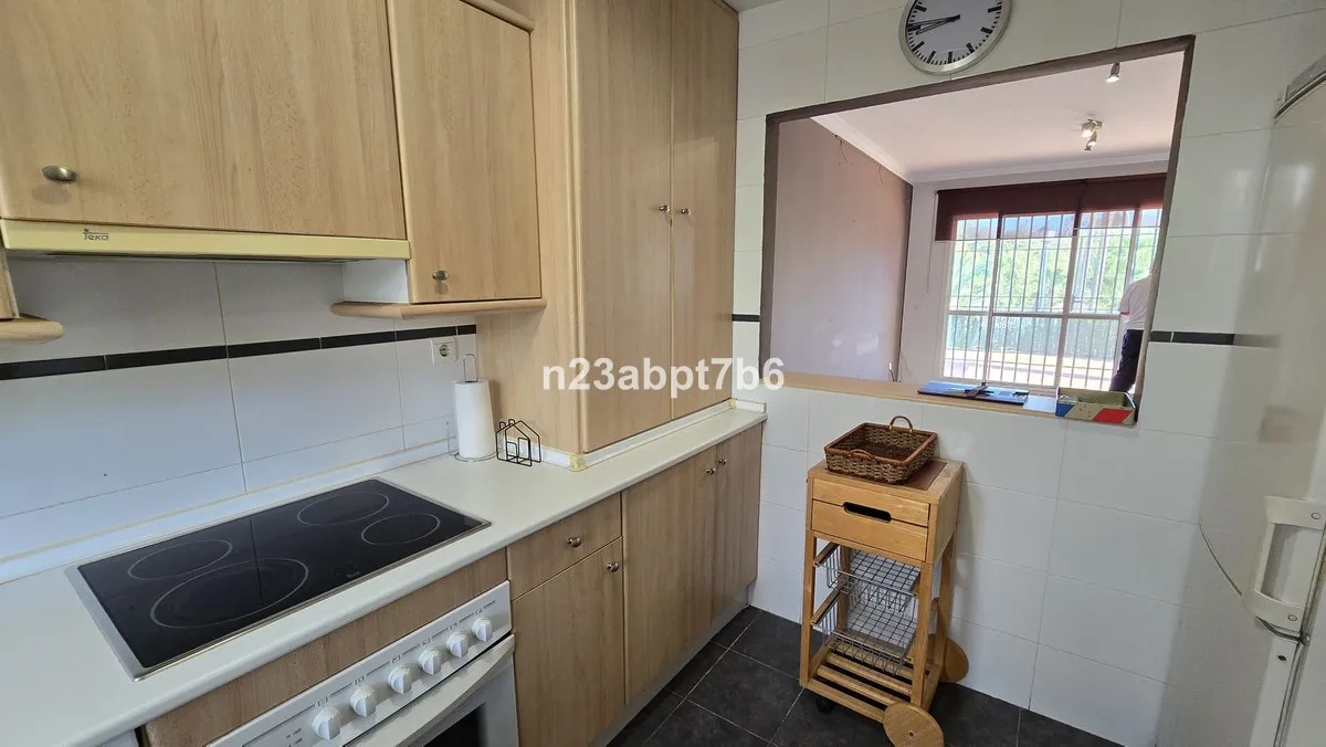 c717b9ce-6c1a-44f6-90e4-045c443485a7