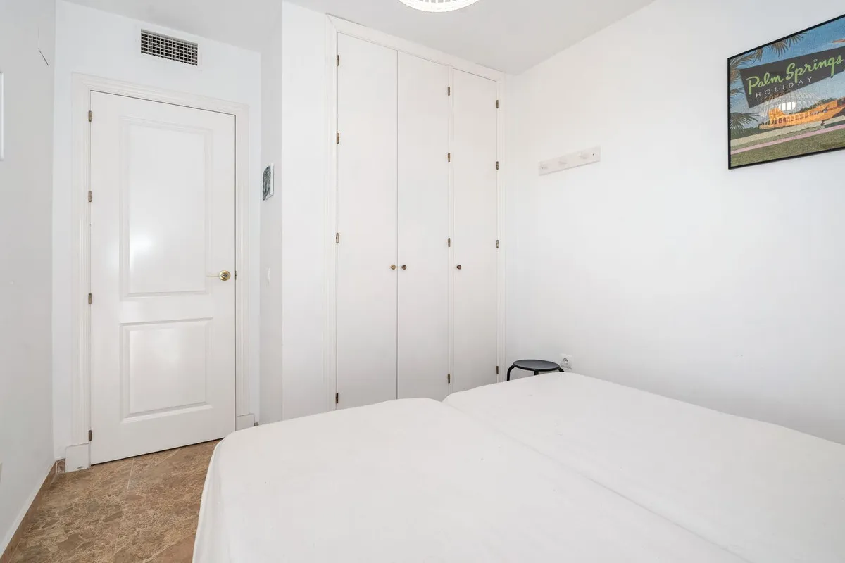 6fcedb55-a204-44ee-a2f7-943aeaea93a7