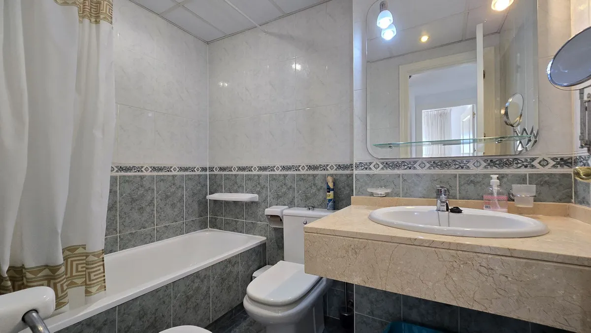 6f12fec1-41b5-413f-b7ce-5e3122eca0b6