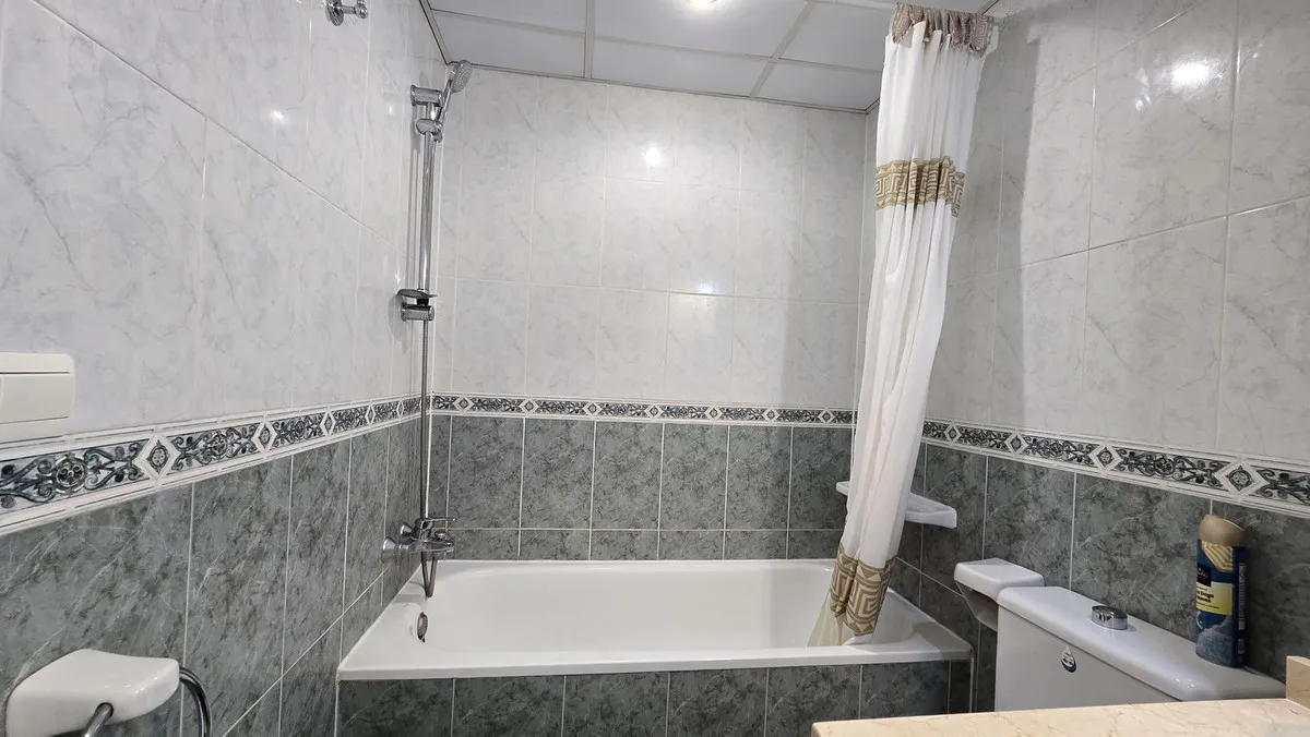 d5ae2c8b-9b0f-4350-aca9-a90adcab7506