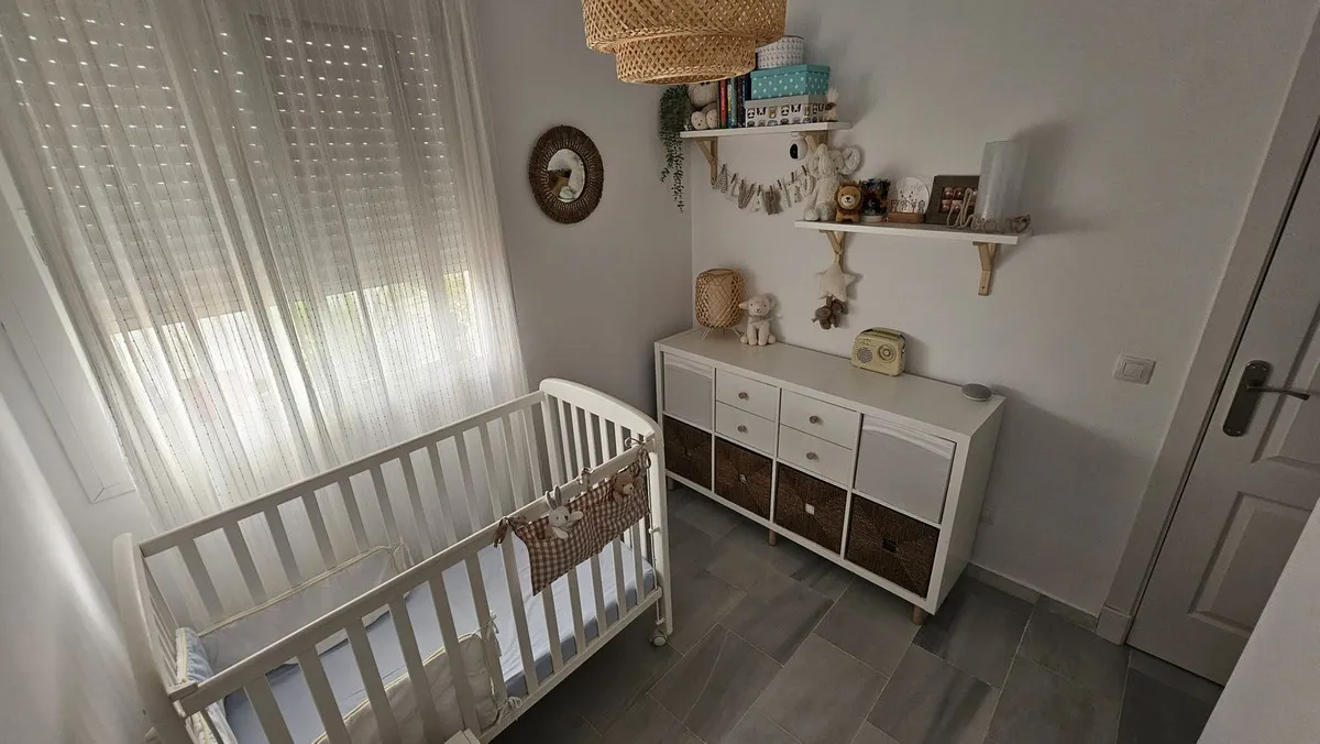 e80e5b62-17c7-4ac1-b958-bfdd205739fc