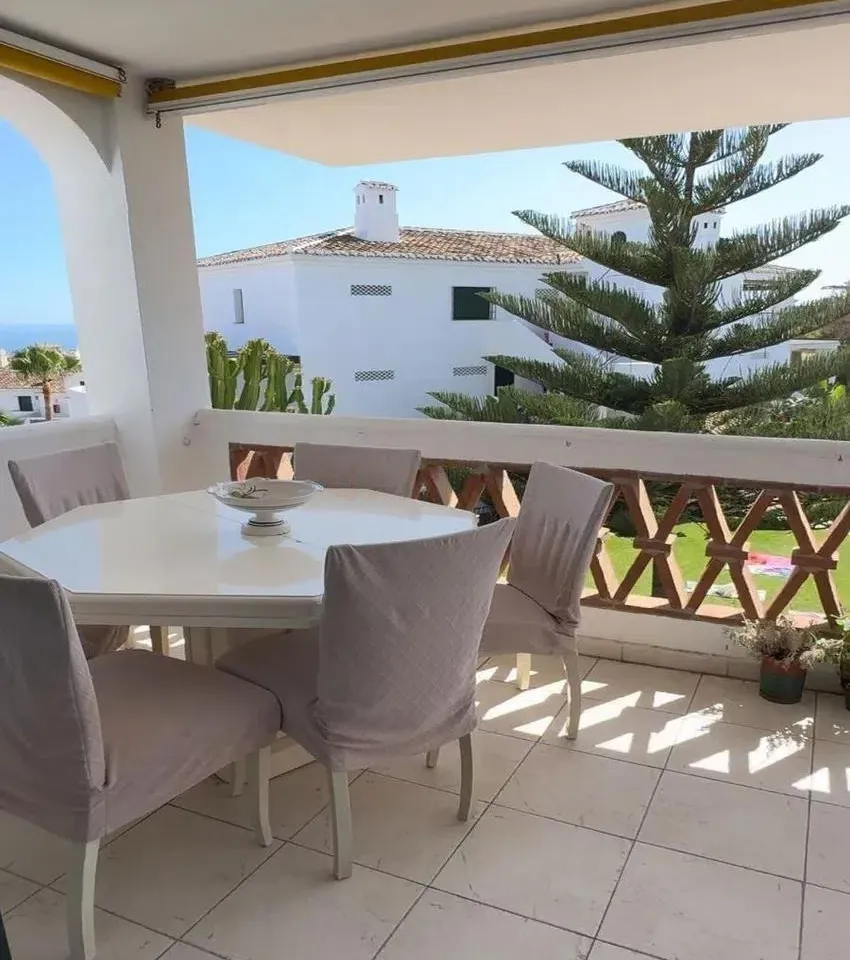 06b3777b-4d4f-4b89-aa56-3c3faa3c2ad9