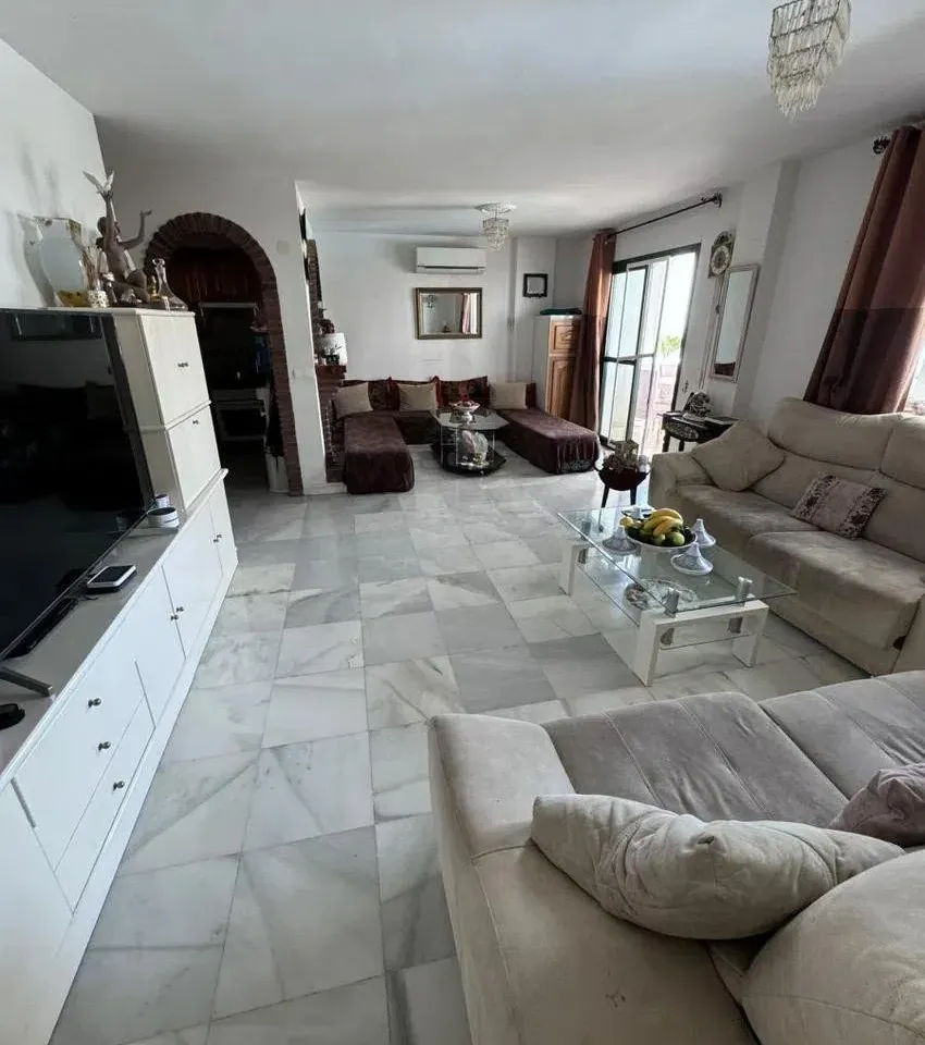 0ad79a6b-01ae-475e-812e-02d0527dcc6f