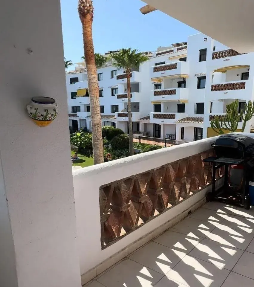 0bac32bb-34df-426a-aa6a-78aa46d32b9a