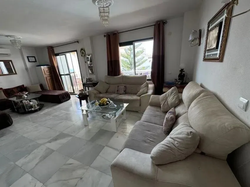 4c446f9f-ad41-4ee4-b66e-f17e72f8952e