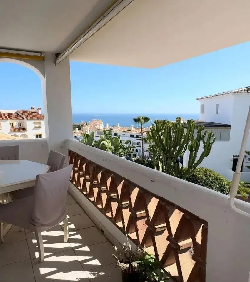 b35f8150-ad36-4e7f-88e8-5a64643d1ae9