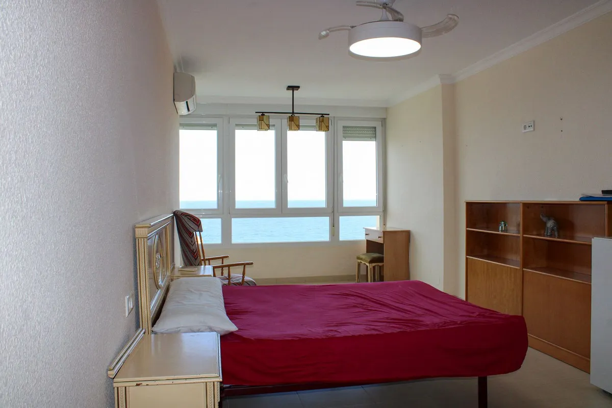 b058f241-a46e-4f7f-971d-ae532ff77f9c