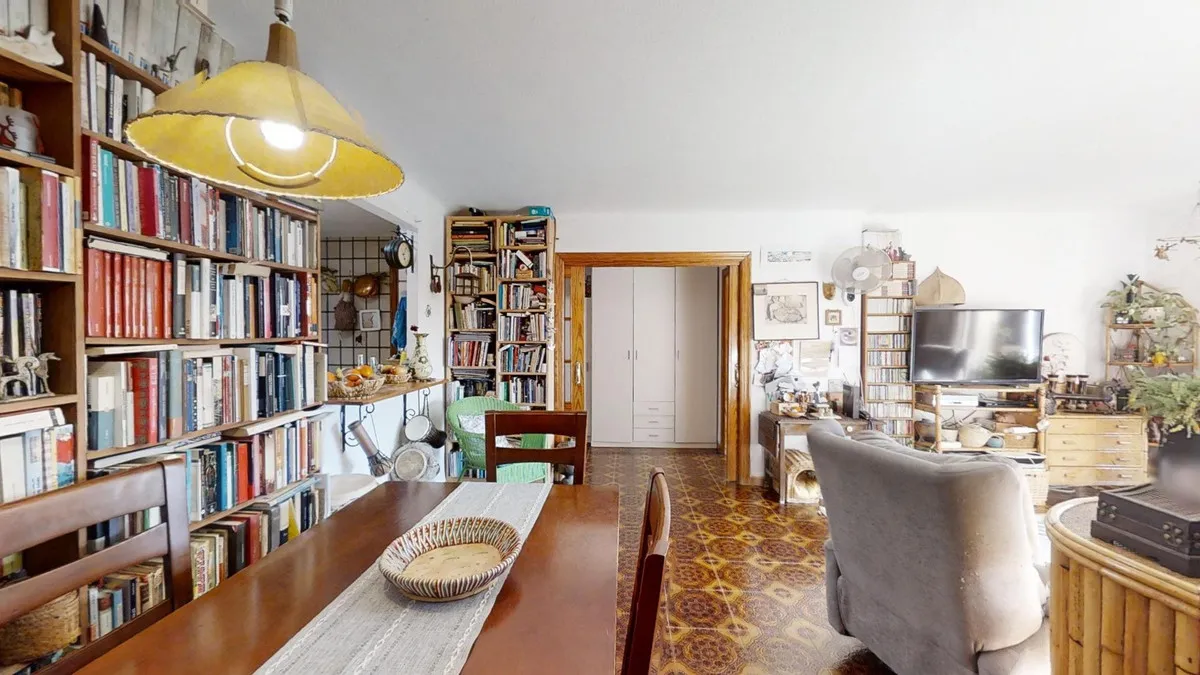 6aae54dc-e825-4300-b6d6-3ada3393117b