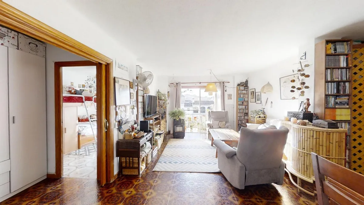 c2240e70-604e-4c5a-b7a4-fede2c12506f